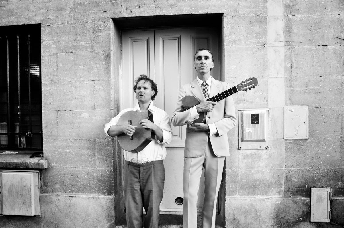 Festival d'Avignon 2009. Des rencontres surprenantes à chaque coin de rue.