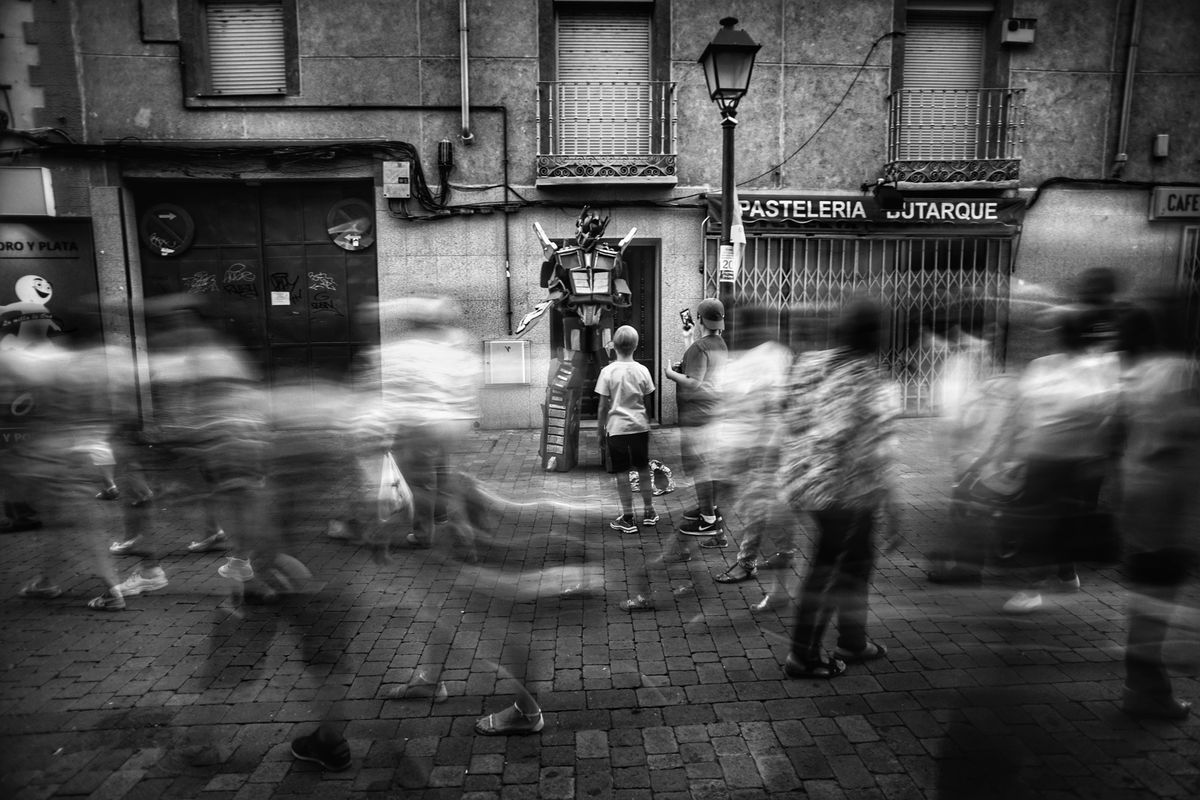 Livingstatue by manugranadero.jpg Livingstatue by manugranadero.jpg